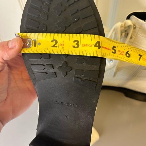 🤍”Aerosoles” Women’s Amie White Lace Up Ankle Boots w/Side Zipper& Chunky Sole🤍 - Picture 13 of 15